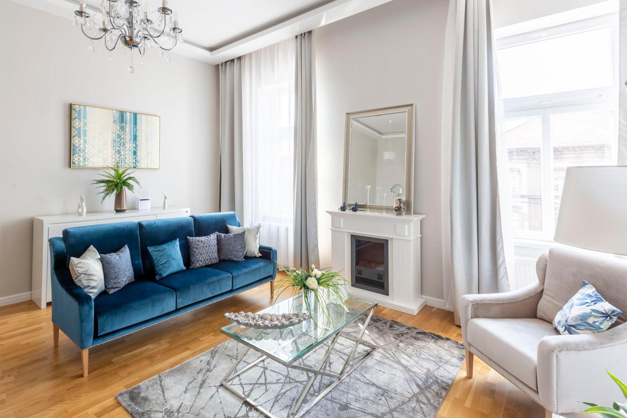 Luxury Royal Residence In The Heart Of Budapest Exterior photo